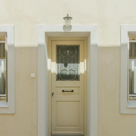 Myyellowhome Ermoupoli Exterior foto